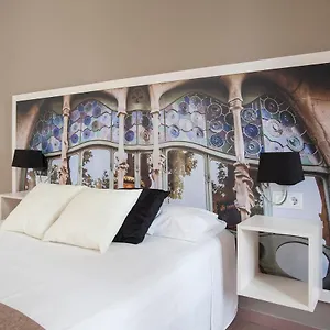https://bcngotic-11.topbarcelonahotels.com