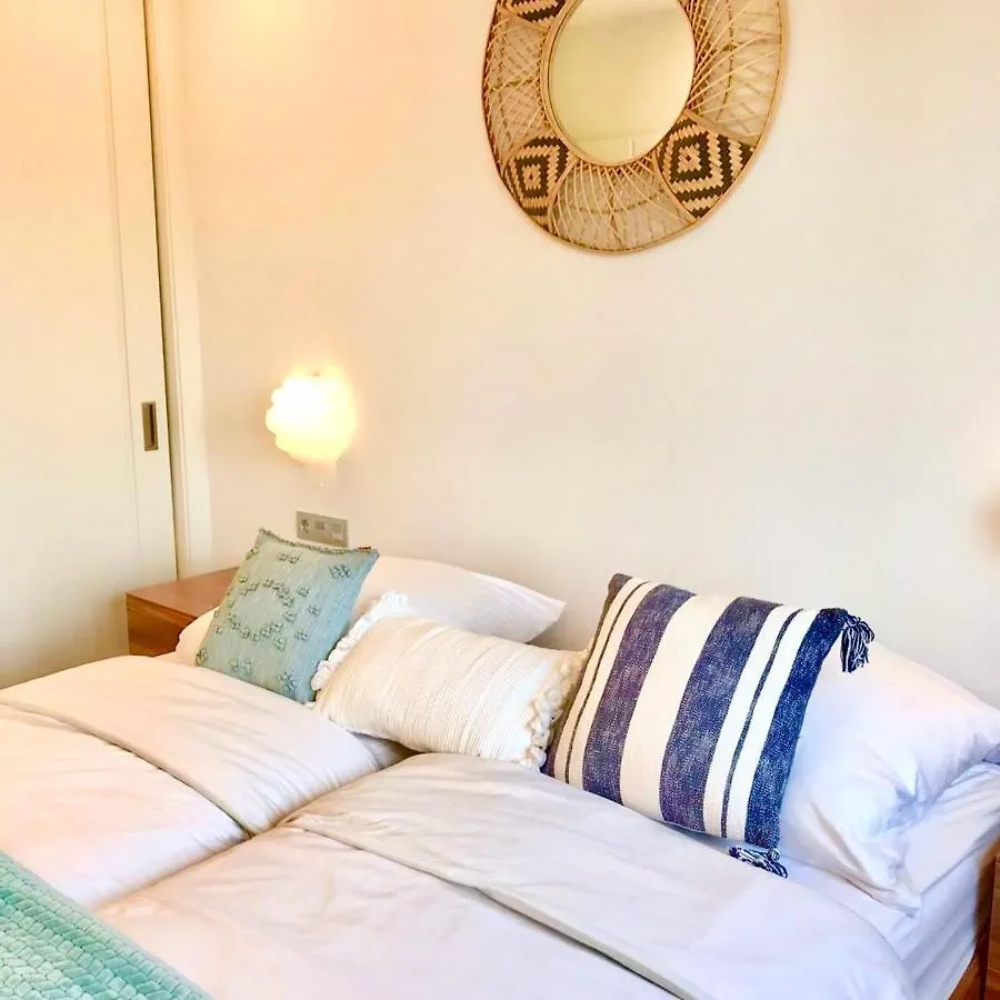 Golf Tenerife South: Mountain View Villa with Heated Pool and Accessible Amenities San Miguel de Abona